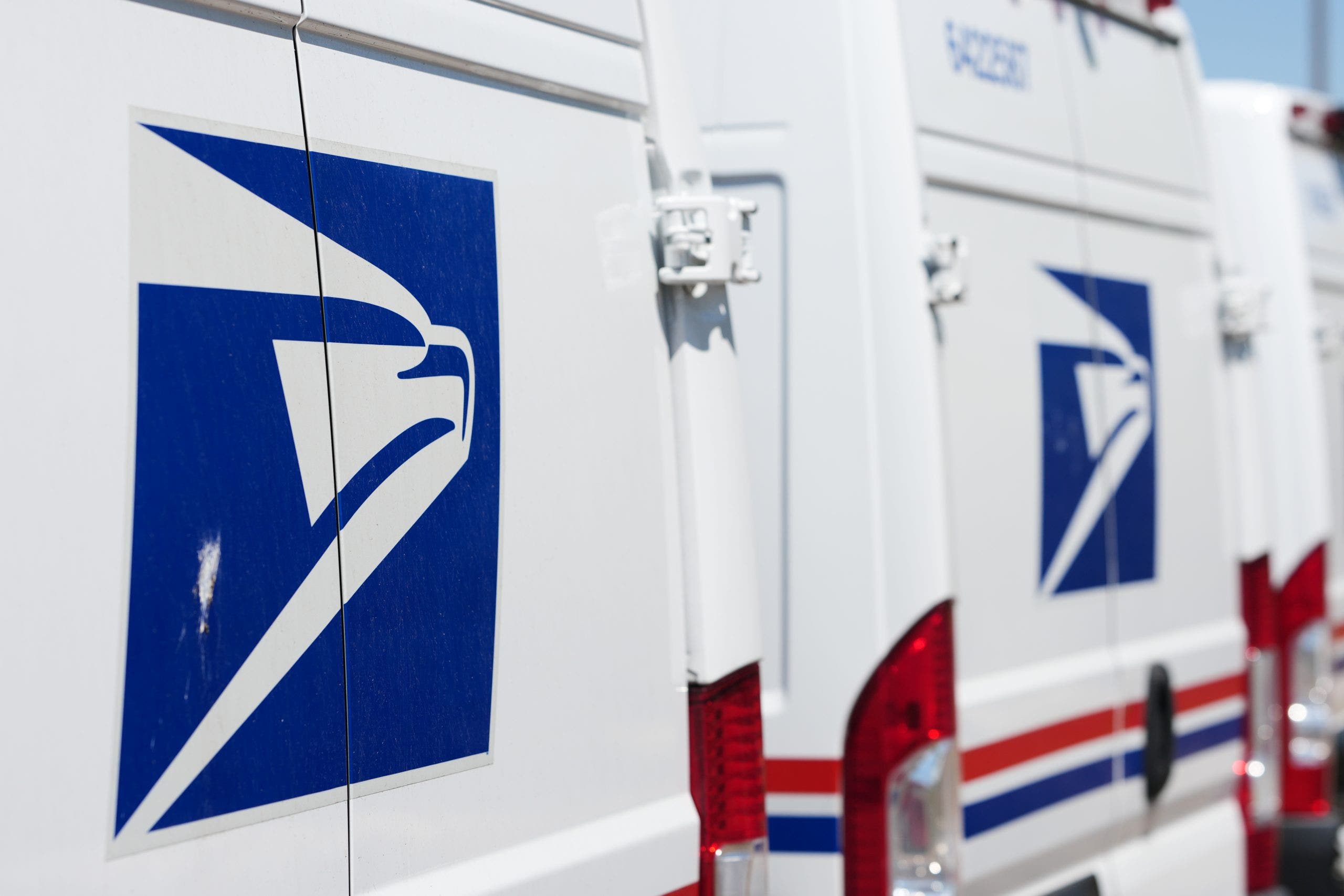 Mail ballot delays put Postal Service under scrutiny before midterm elections