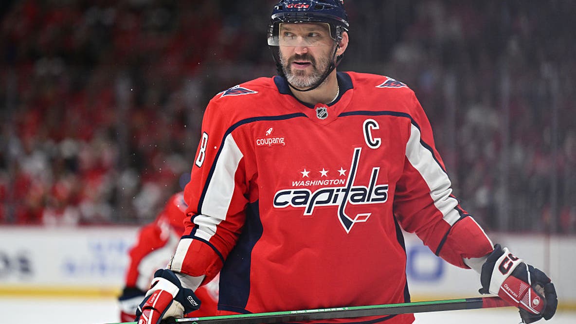 Alex Ovechkin re-signs with Capitals for 22nd season: 'I'm back!'