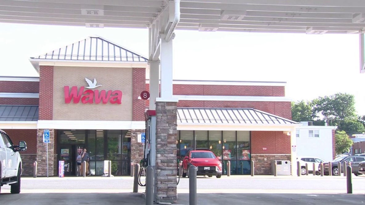 Person armed with knife shot by officer at Fairfax Boulevard Wawa: Police