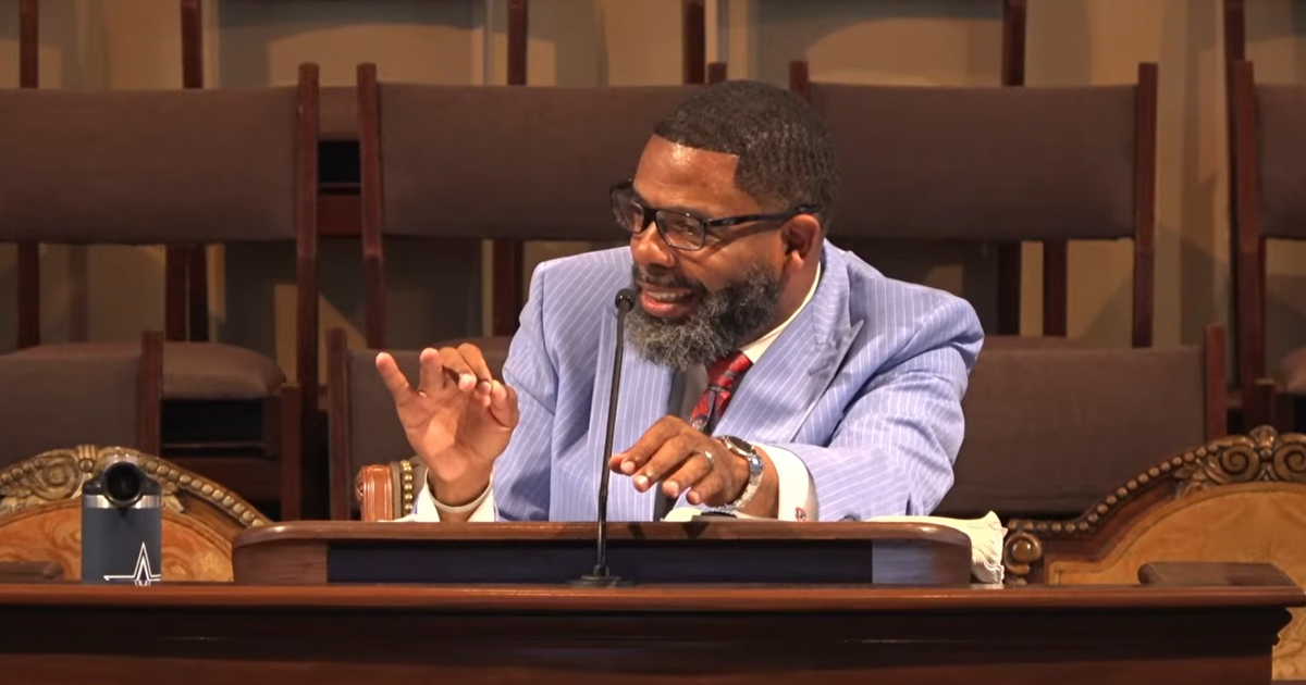 Virginia pastor charged after allegedly sending explicit images to Pa. teen
