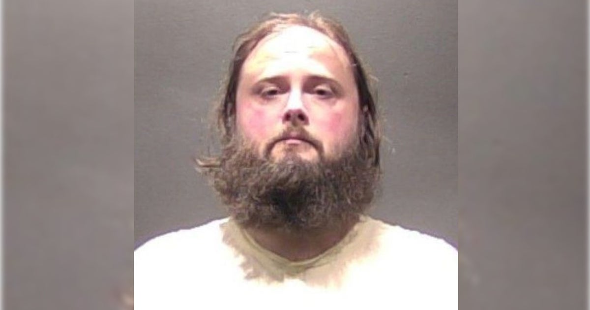 Man charged after woman found dead in Virginia hotel