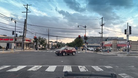 Juvenile arrested after allegedly striking girl with pole in Northeast DC