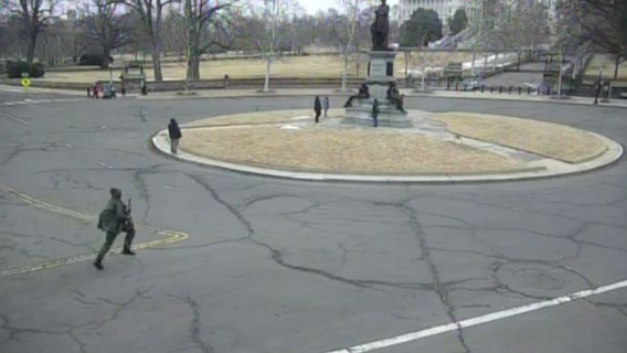 Georgia man pleads guilty after carrying loaded shotgun on U.S. Capitol grounds