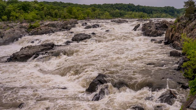 Body of 16-year-old boy recovered from Potomac River day after going missing