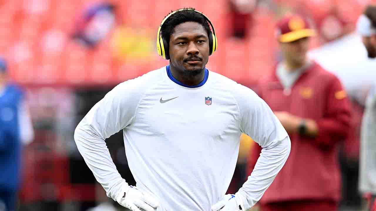 Stefon Diggs practices with Commanders for first time at Friday’s training camp