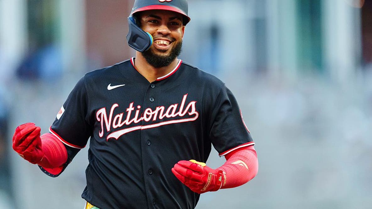 Nationals trade Luis García Jr. to Yankees in exchange for 4 pitchers