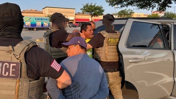 1,328 undocumented immigrants arrested in Maryland, Virginia during 2-week ICE operation