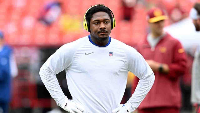 Stefon Diggs practices with Commanders for first time at Friday’s training camp