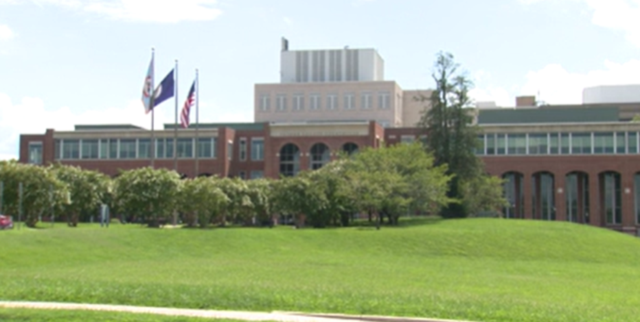 Accused murderer boards flight out of U.S. on weekend pass from Virginia mental health facility