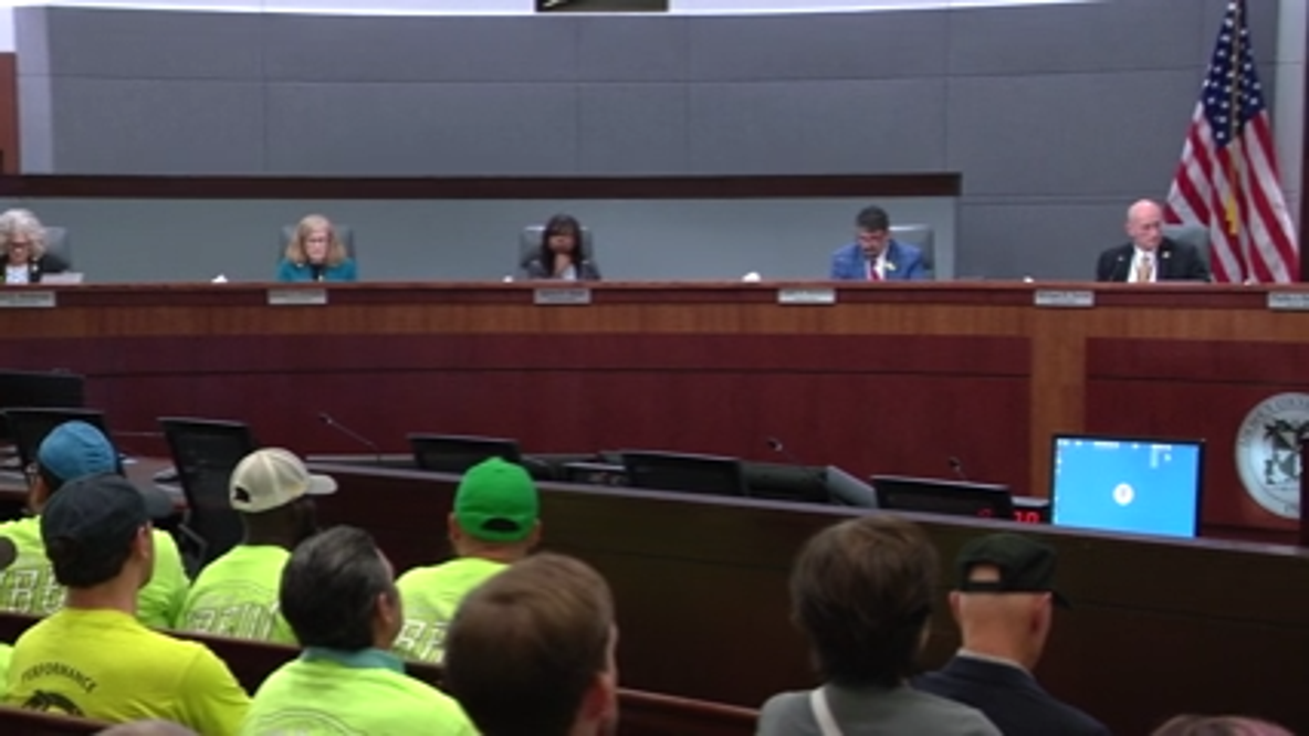 Loudoun County supervisors advance 12-month data center moratorium