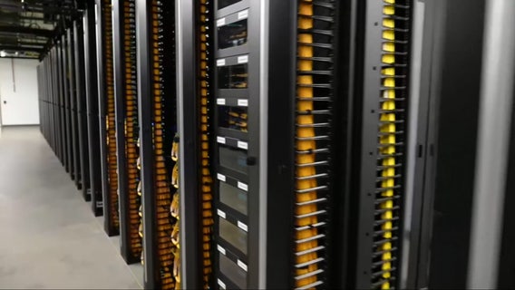 Data center plan: Virginia congressman pushes for new regulations