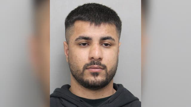 Lyft driver accused of abducting 2 women in Virginia turns himself in