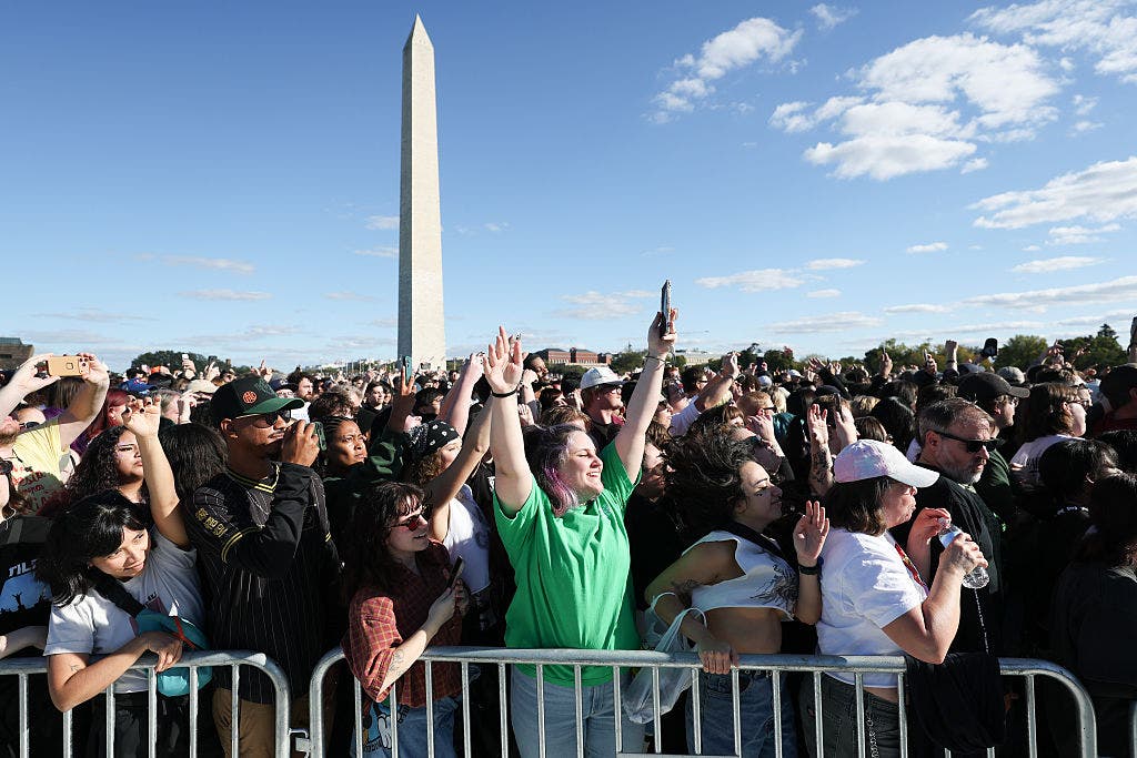 Turnstile draws 60k to free benefit concert near the Washington Monument