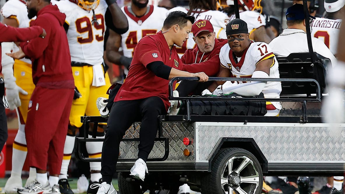 Washington Commanders WR Terry McLaurin carted off field with a knee injury vs. 49ers