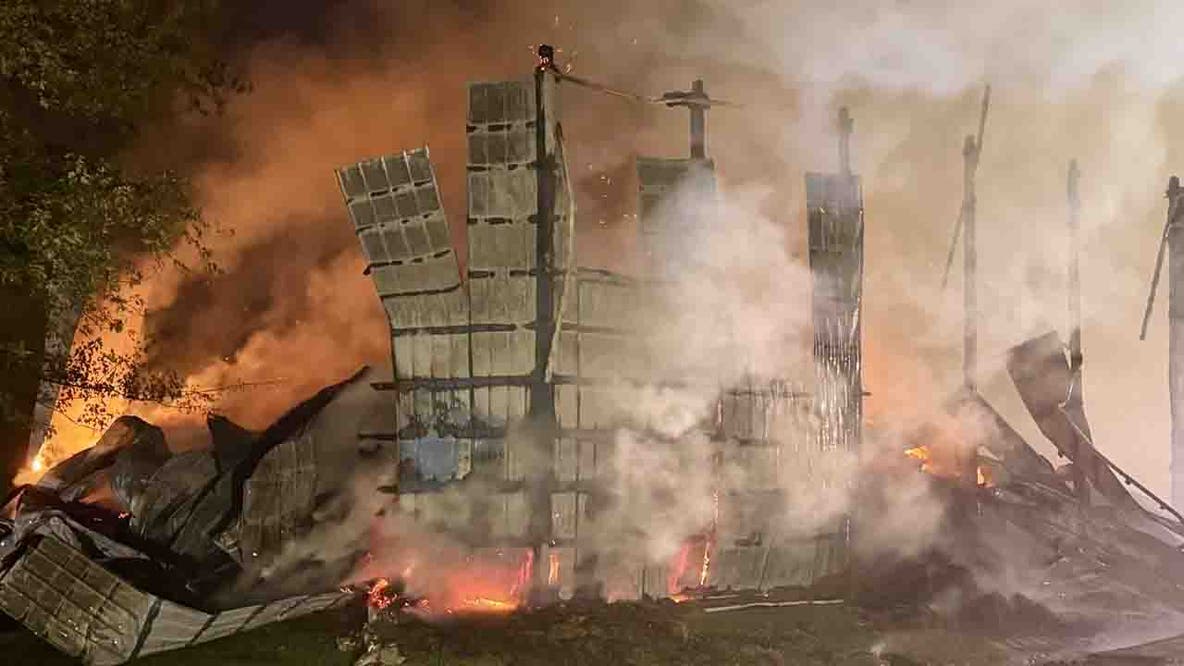Fire destroys Gaithersburg hay barn, forces firefighters to shuttle water
