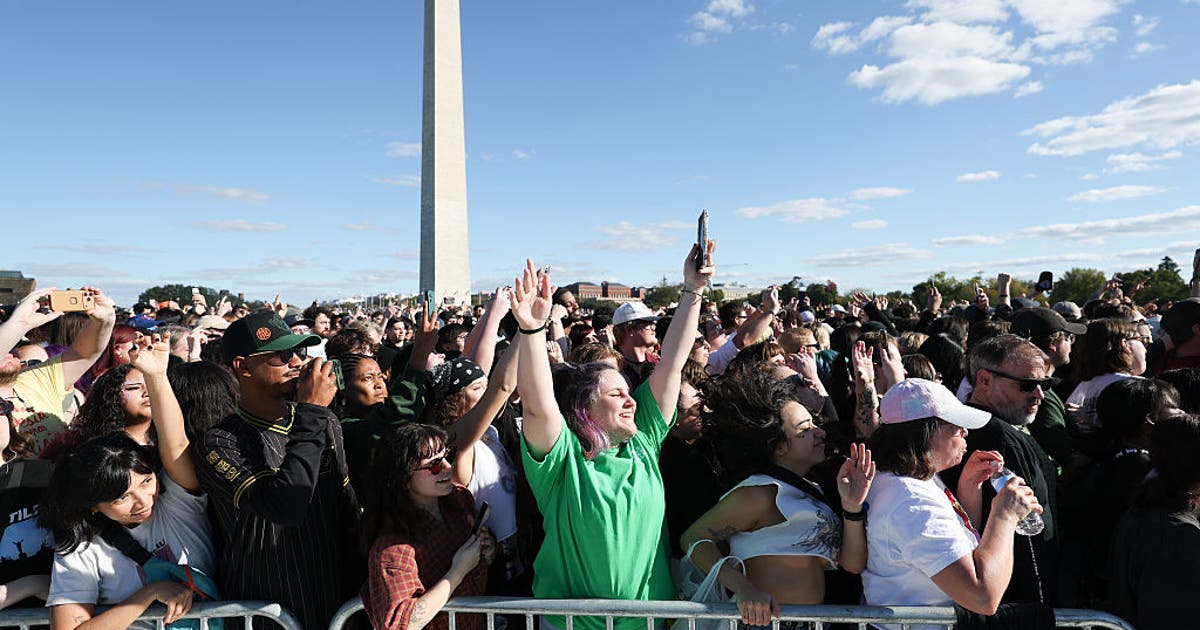 Turnstile draws 60k to free benefit concert near the Washington Monument