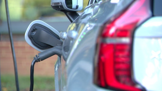 Arlington County considers 72% rate increase for public electric vehicle charging