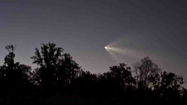 SpaceX launch creates 'jellyfish' sky glow across DMV early Tuesday