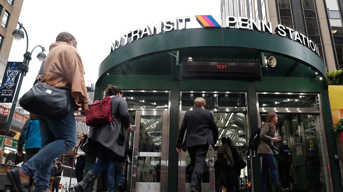 MTA closing 1 entrance to Penn Station through Friday