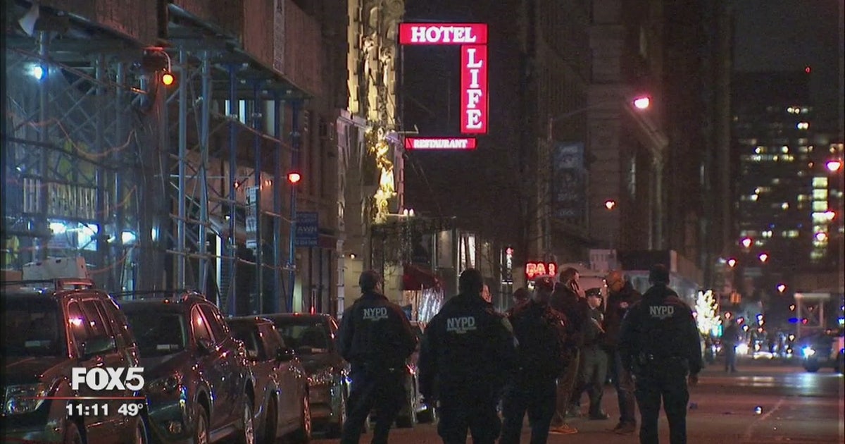 3 shot in Midtown Manhattan | FOX 5 New York