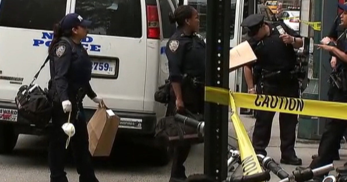 Teen arrested in stabbings outside Manhattan school | FOX 5 New York