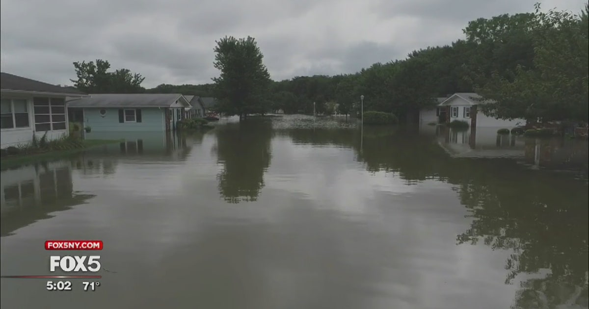 Neighbors help each other with NJ flood cleanup | FOX 5 New York