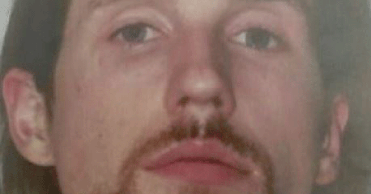 Man accused of dragging two police officers | FOX 5 New York