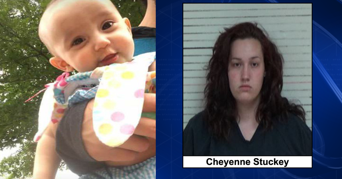 Police: Infant drowns in bathtub while mother was on Facebook | FOX 5 ...