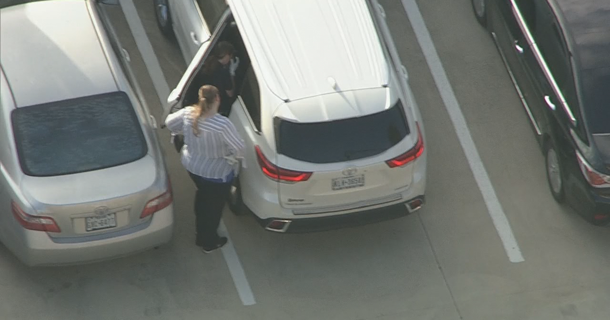 Missing Denton 2-year-old found dead in neighbor's SUV | FOX 5 New York