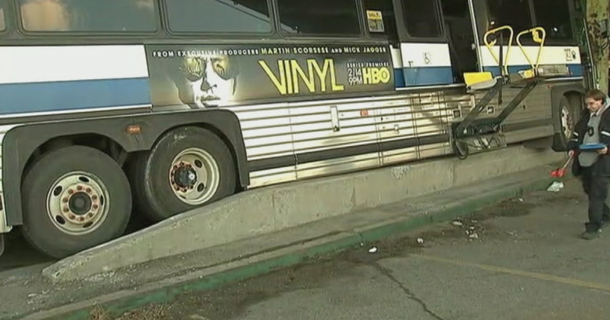MTA bus hits overpass in Manhattan | FOX 5 New York