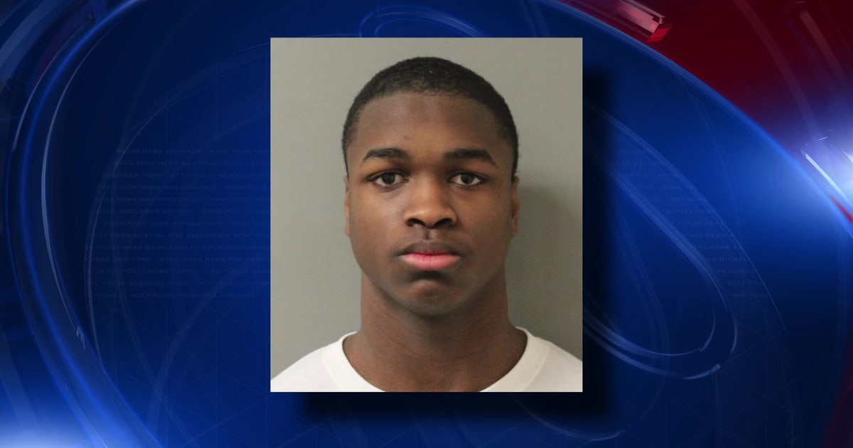 Teen charged in parents' murders released on $200,000 bond | FOX 5 New York