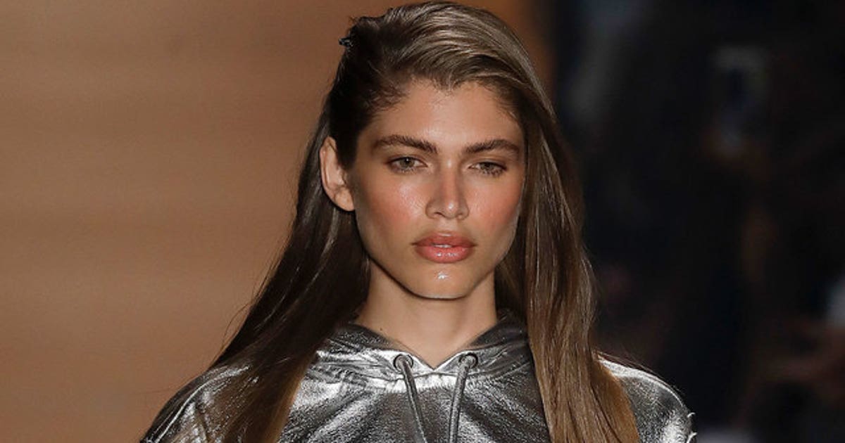 Victoria's Secret hires first transgender model | FOX 5 New York