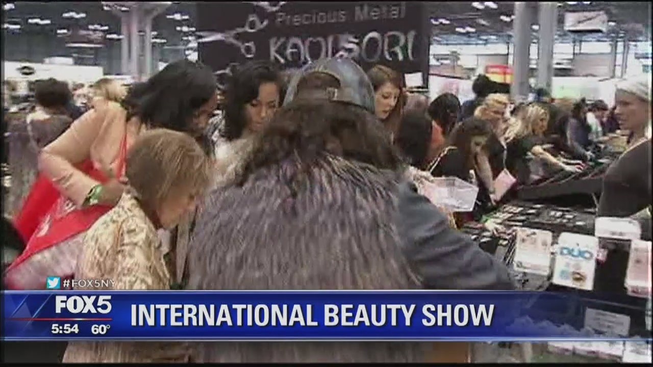Style trends at the International Beauty Show
