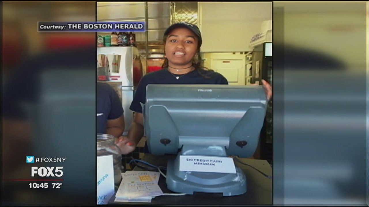 Sasha Obama has summer job at seafood restaurant - ABC7 Chicago