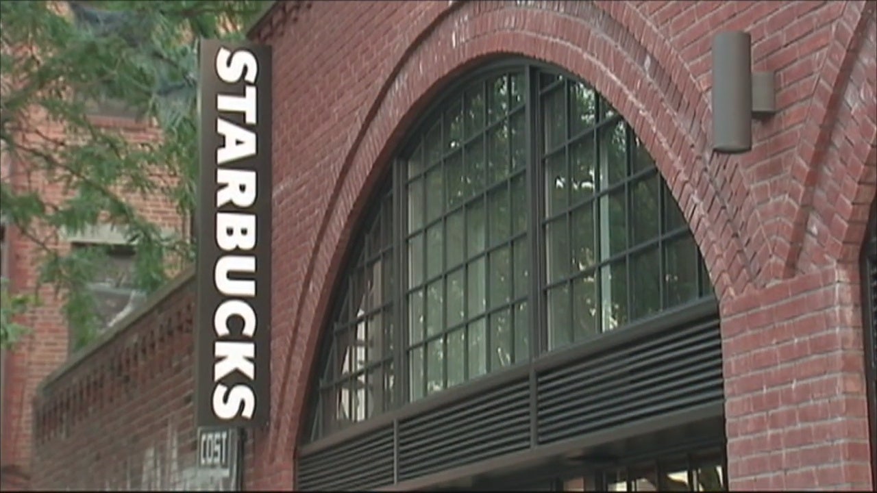 Brooklyn Starbucks begins serving alcohol