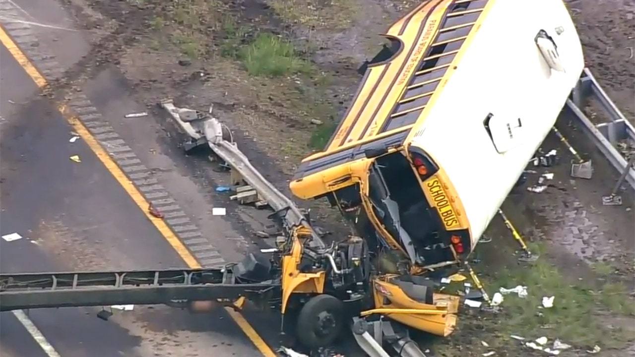 Teacher, Student Dead After New Jersey School Bus Crash | FOX 5 New York