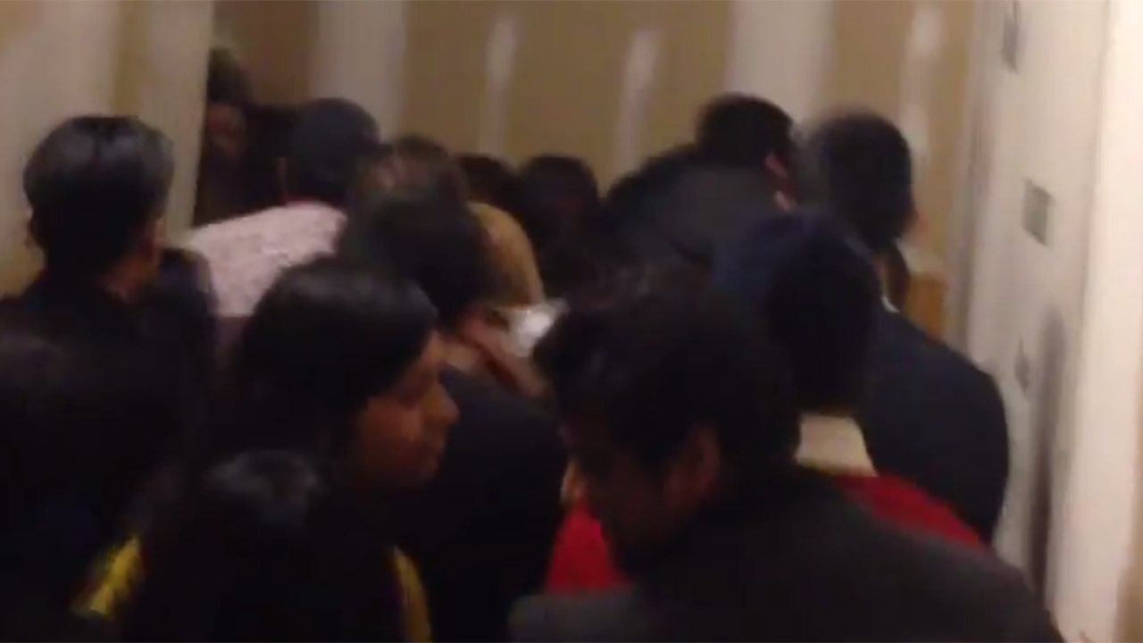 Fight at Jersey Gardens mall sparks panic