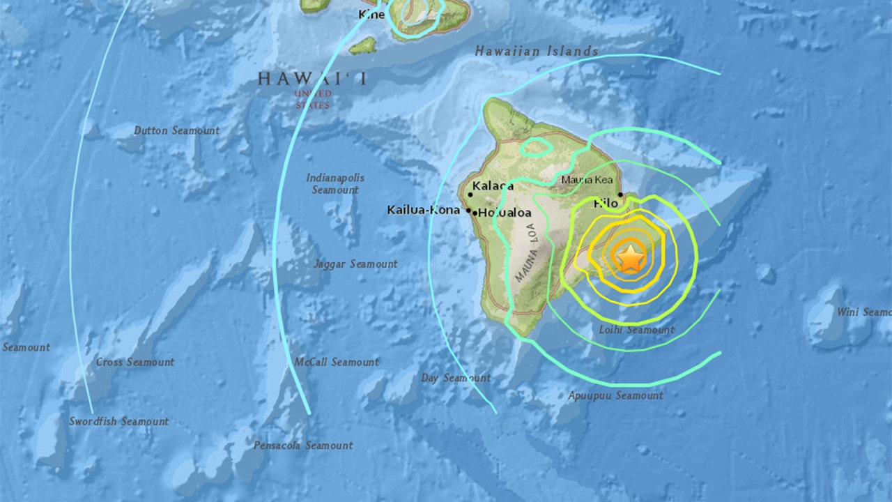 Earthquakes hit Hawaii volcano