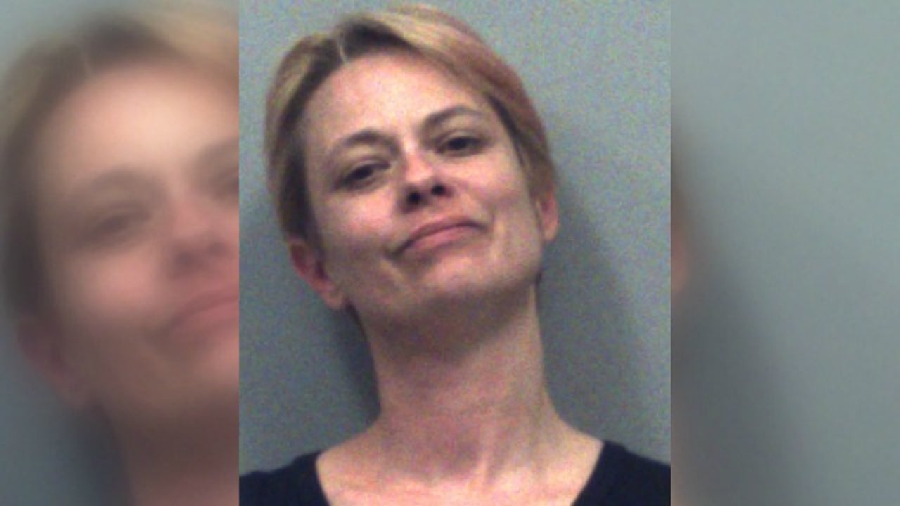 Woman admits to mooning County officer during arrest