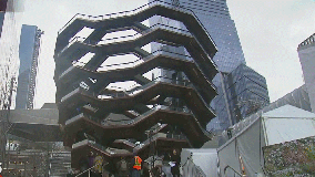 $25B mini-city Hudson Yards opens to public