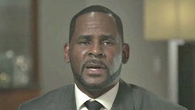 Livid R. Kelly cries, calls sex abuse accusers liars
