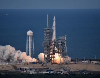 SpaceX-CRS11-01_1496530228356-401385.JPG