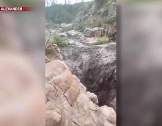 7_killed__3_missing_after_flash_flood_ri_0_20170716190250-408200