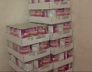Donating_food_and_money_3_20151123232708