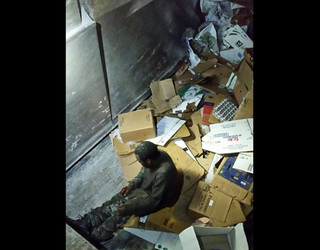 GarbageTruckMan_1486652474933-408200.png