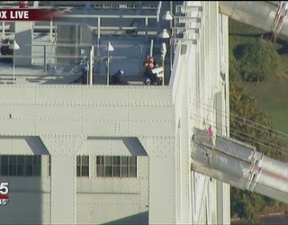 George_Washington_Bridge_climber_0_20161028130957