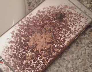 Man_Says_iPhone_Caught_Fire_6_20151230064154-404959