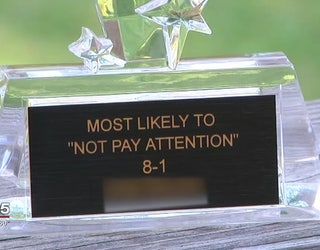 School_award_controversy_0_20170518030739-404959