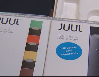 Juul Juuling-401720.jpg