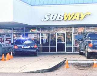 Subway-busted-pot_1507944901909-65880.jpg